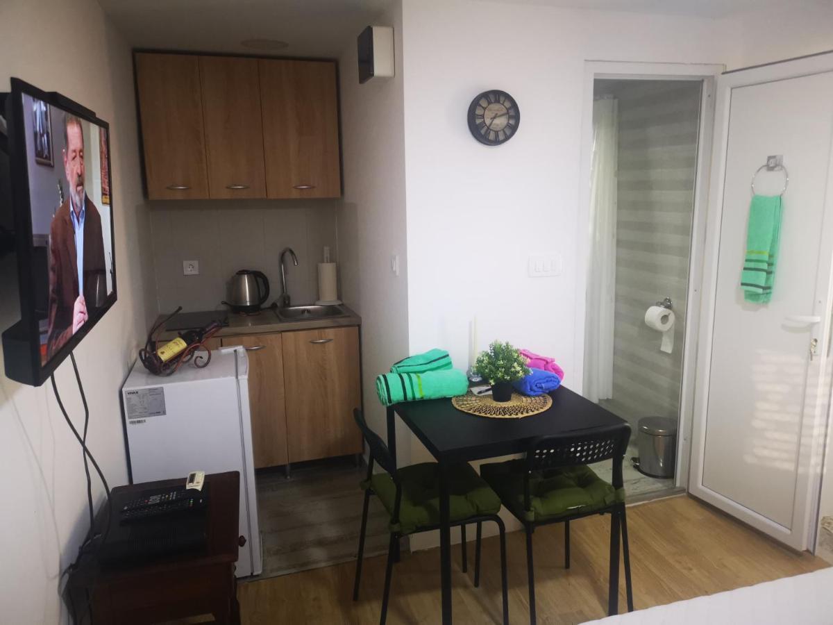 Apartment Dapcevic Skadar Lake Vranjina Exterior foto